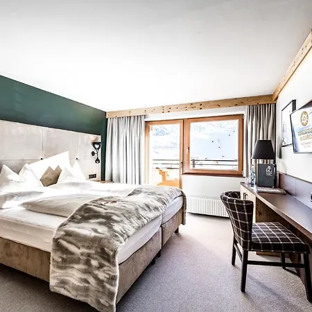 Edelweiss & Gurgl 4*