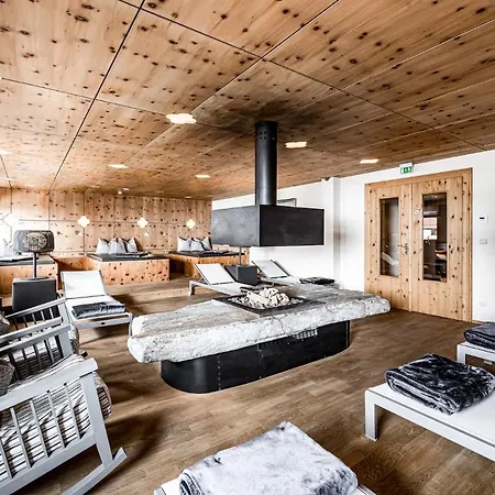 Edelweiss & Gurgl 4*